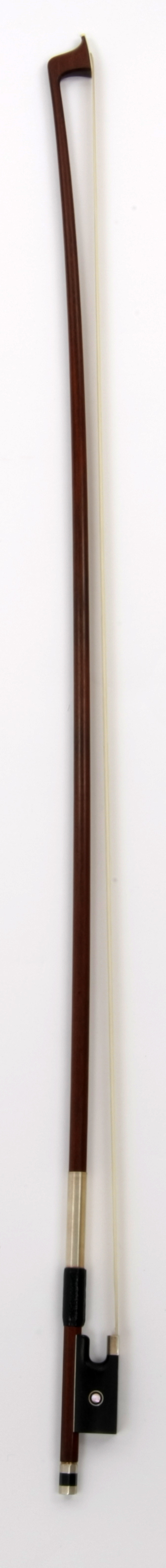 Violinbogen D20A Fernambuk eckig, Silber