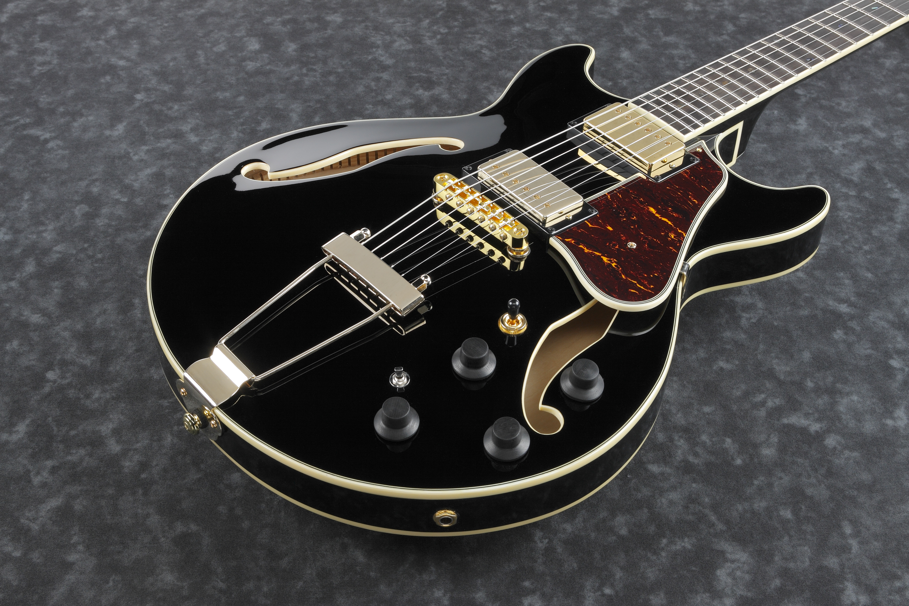 AMH90-BK Black AMH90-BK Black