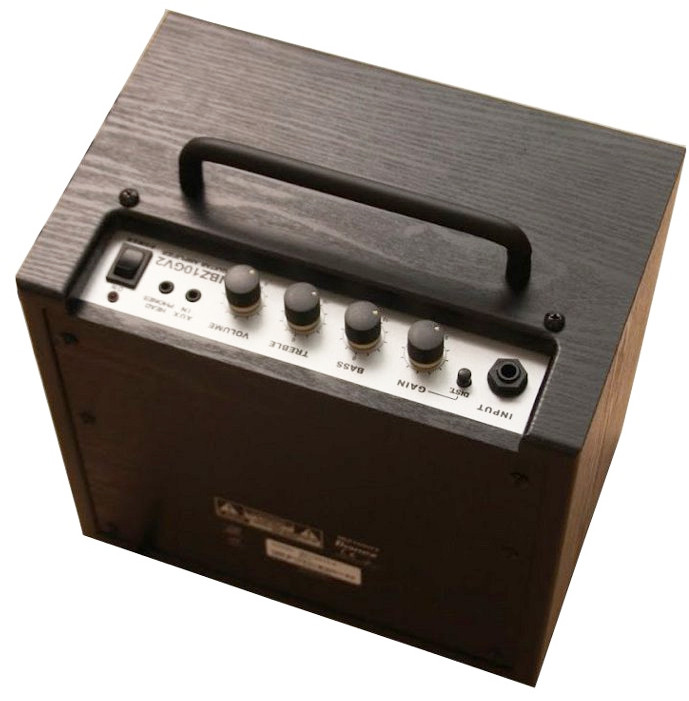 IBZ10GV2 Combo f. E-Gitarre 10 Watt; 6,5-Zoll Speaker IBZ10GV2 Combo f. E-Gitarre 10 Watt; 6,5-Zoll Speaker