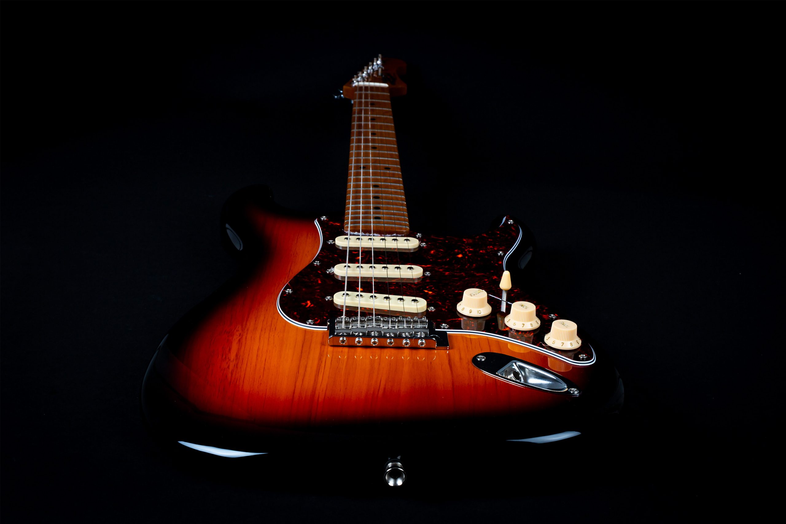 JS-300 SB Sunburst