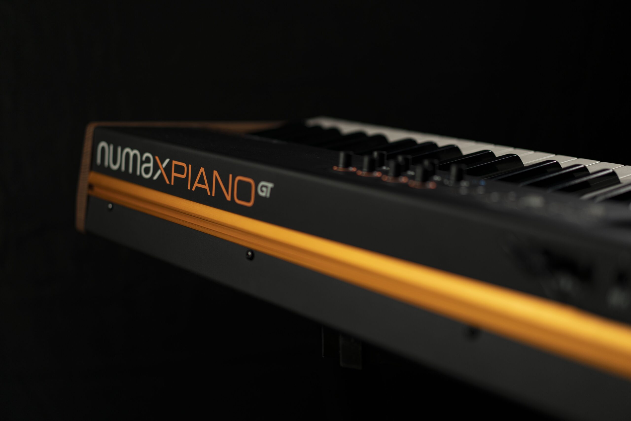 Numa X Piano GT