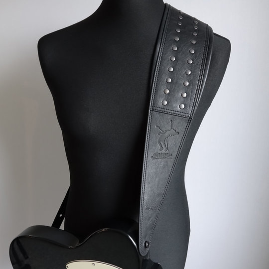 Mike Leon Signature Black Bassgurt Mike Leon Signature Black Bassgurt