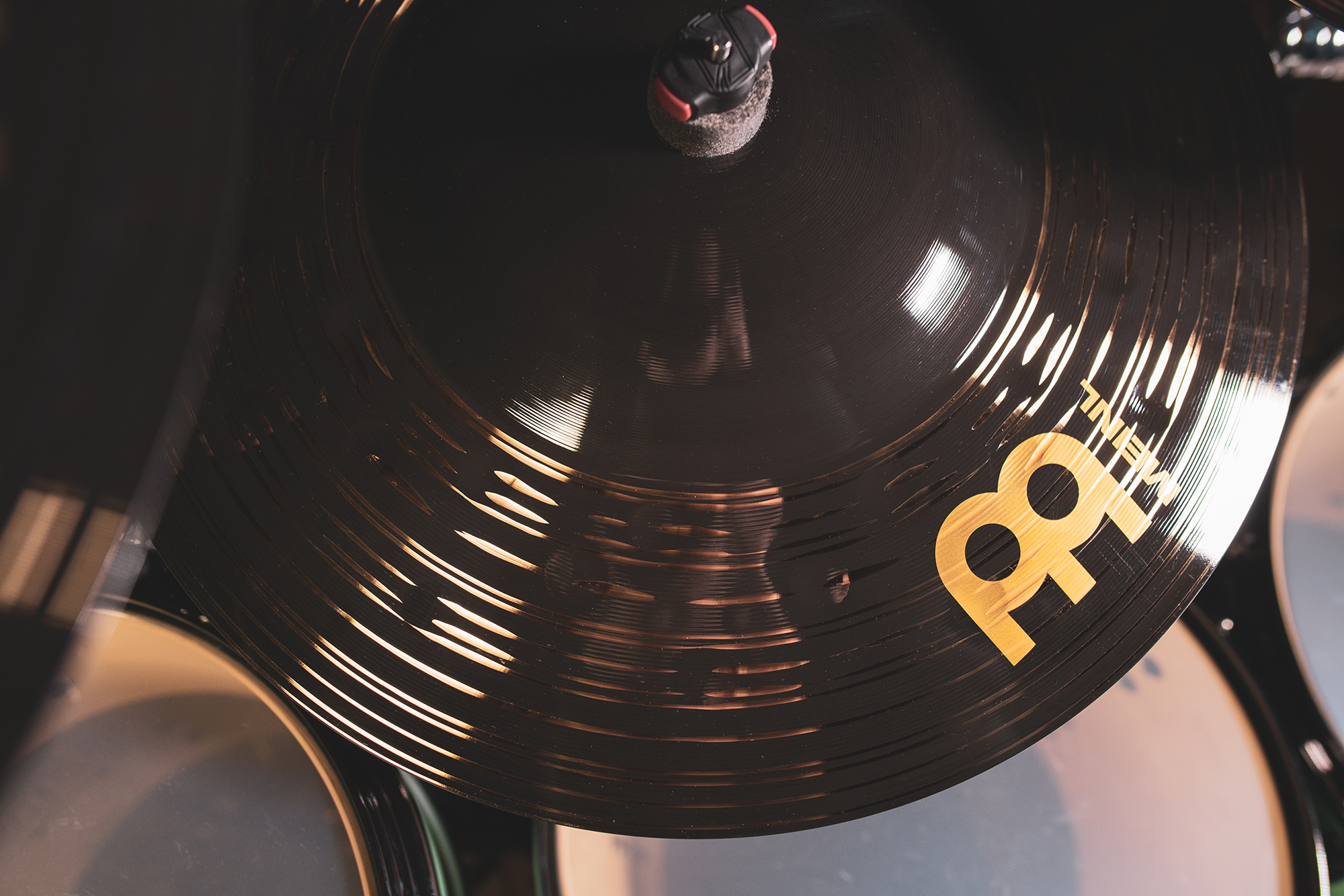 CC18HBBDAR Classics Custom Dark 18" Heavy Big Bell Ride CC18HBBDAR Classics Custom Dark 18" Heavy Big Bell Ride