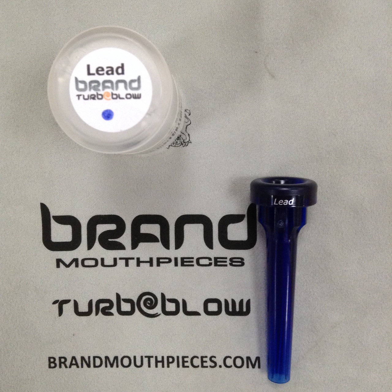Lead B  Mundstück für Trompete Modell Lead B, blau, TURBOBLOW