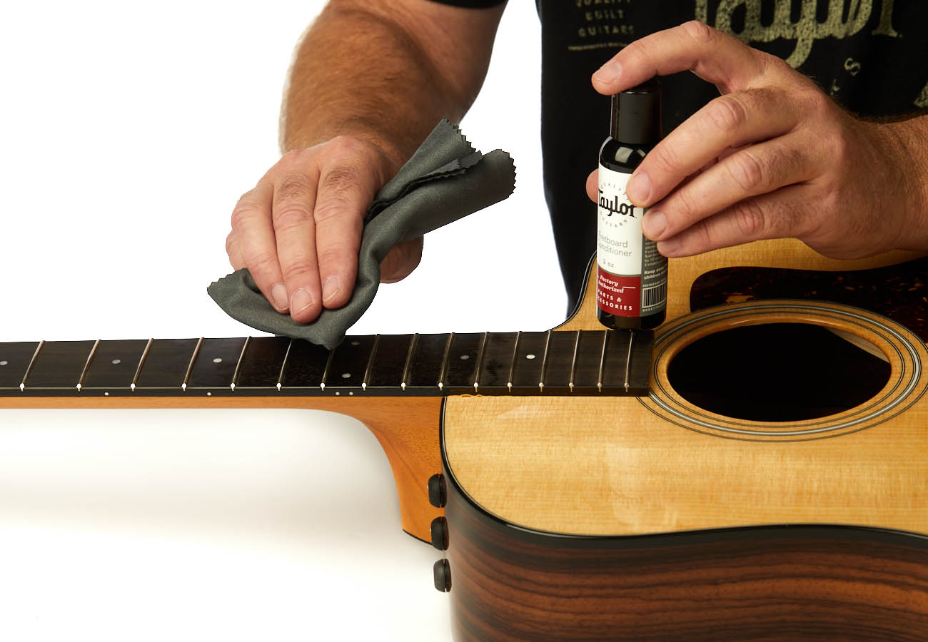 Fretboard Oil, 2 oz.