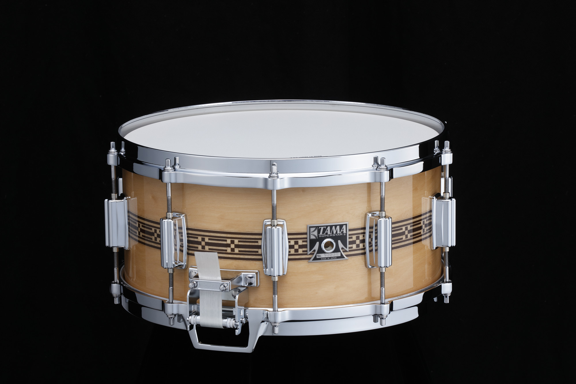 AW-456 50th Anniversary Mastercraft Artwood Snare 14"x6,5" Birch/Chrom HW AW-456 50th Anniversary Mastercraft Artwood Snare 14"x6,5" Birch/Chrom HW