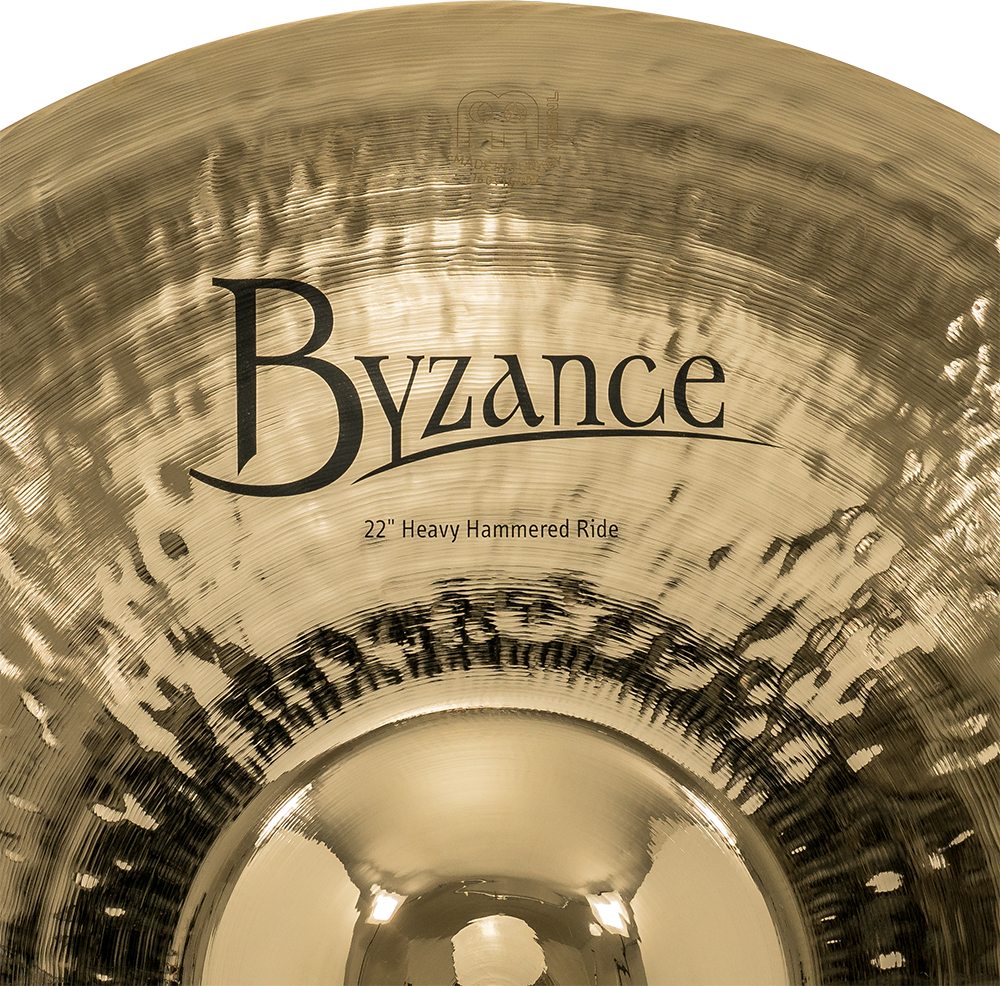 B22HHR-B Byzance Brilliant Heavy Hammered Ride - 22" B22HHR-B Byzance Brilliant Heavy Hammered Ride - 22"