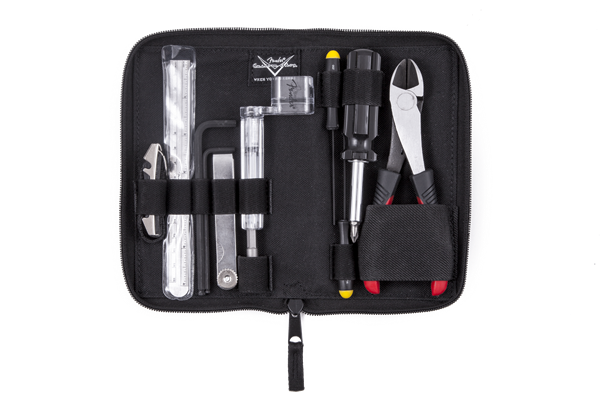Custom Shop Tool Kit by Cruz Tools