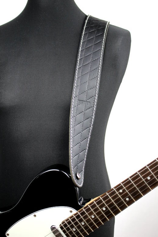 Raw II Contour Sew Black Raw II Contour Sew Black