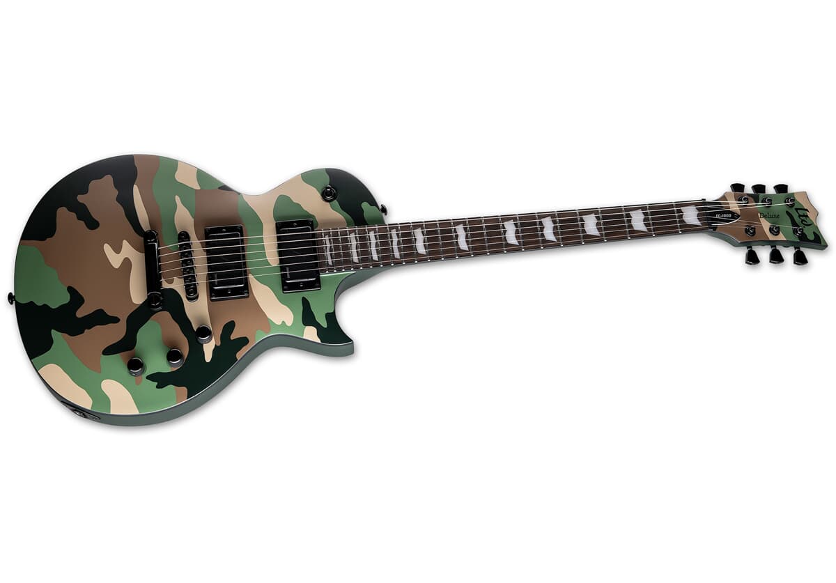 EC-1000 WCS Woodland Camo Satin B-Ware