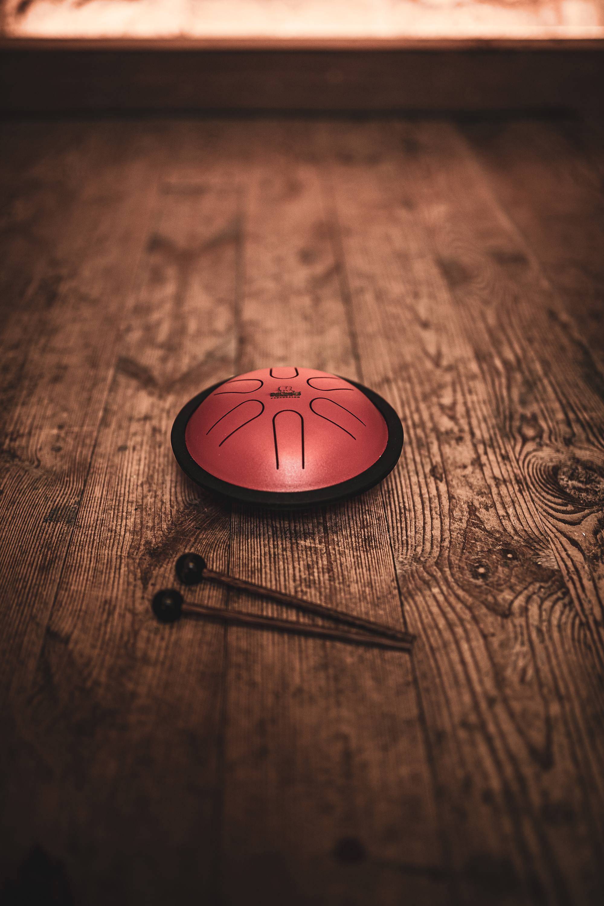 NINO980R Mini Melody Steel Tongue Drum rot