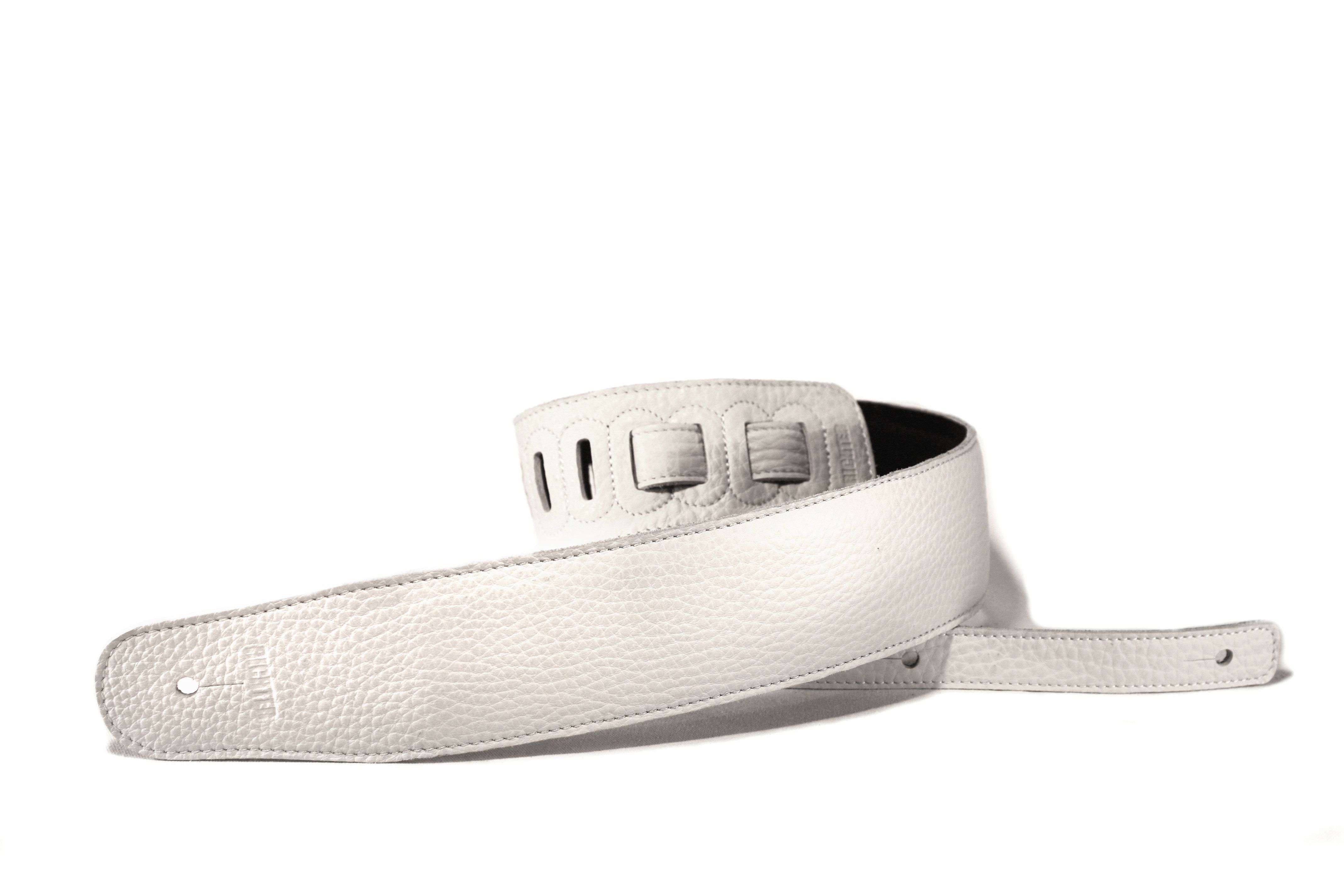 Luxury Beluga weiß 7cm Luxury Beluga weiß 7cm