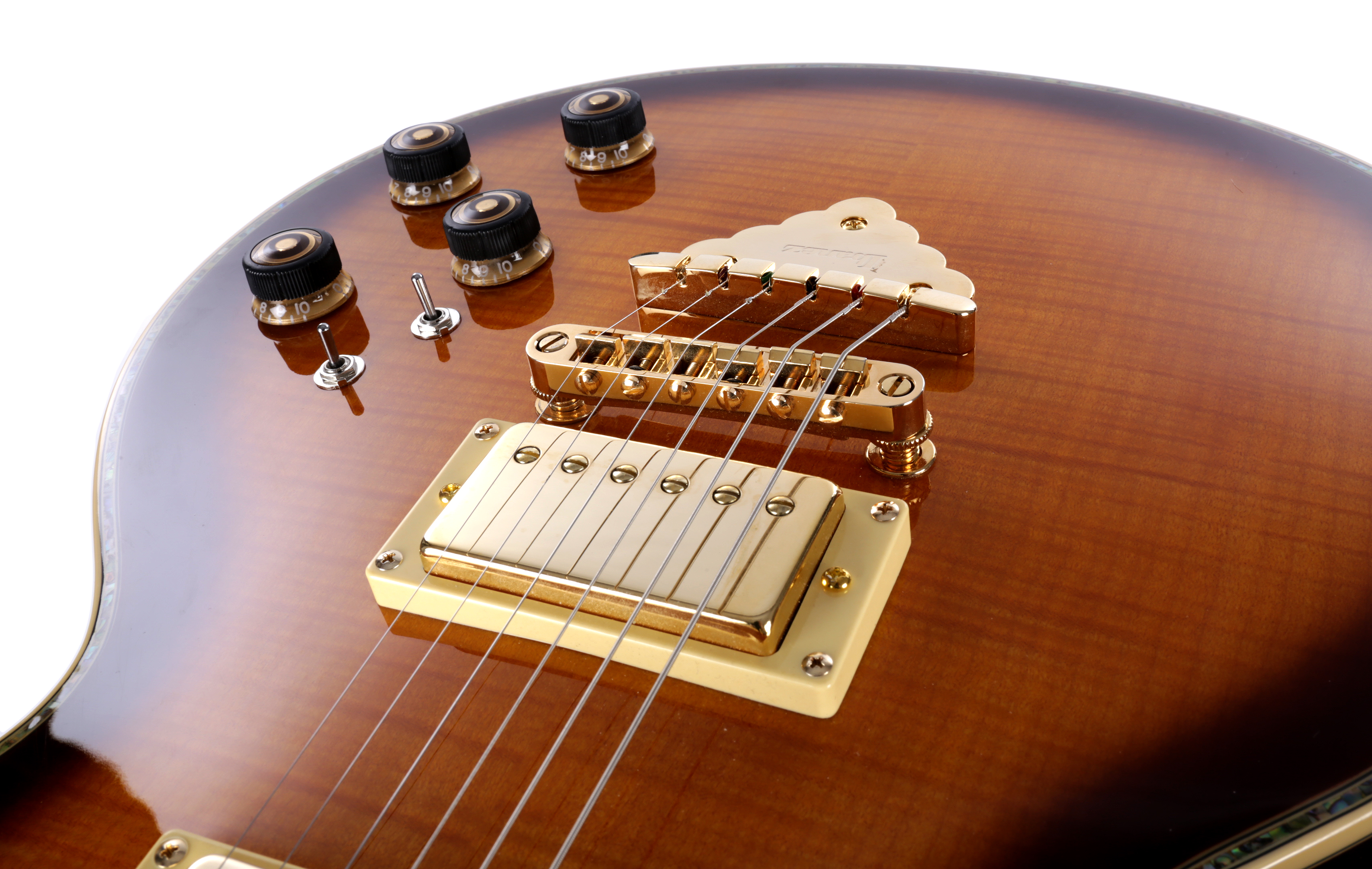 AR420-VLS Artist Violin Sunburst AR420-VLS Artist Violin Sunburst