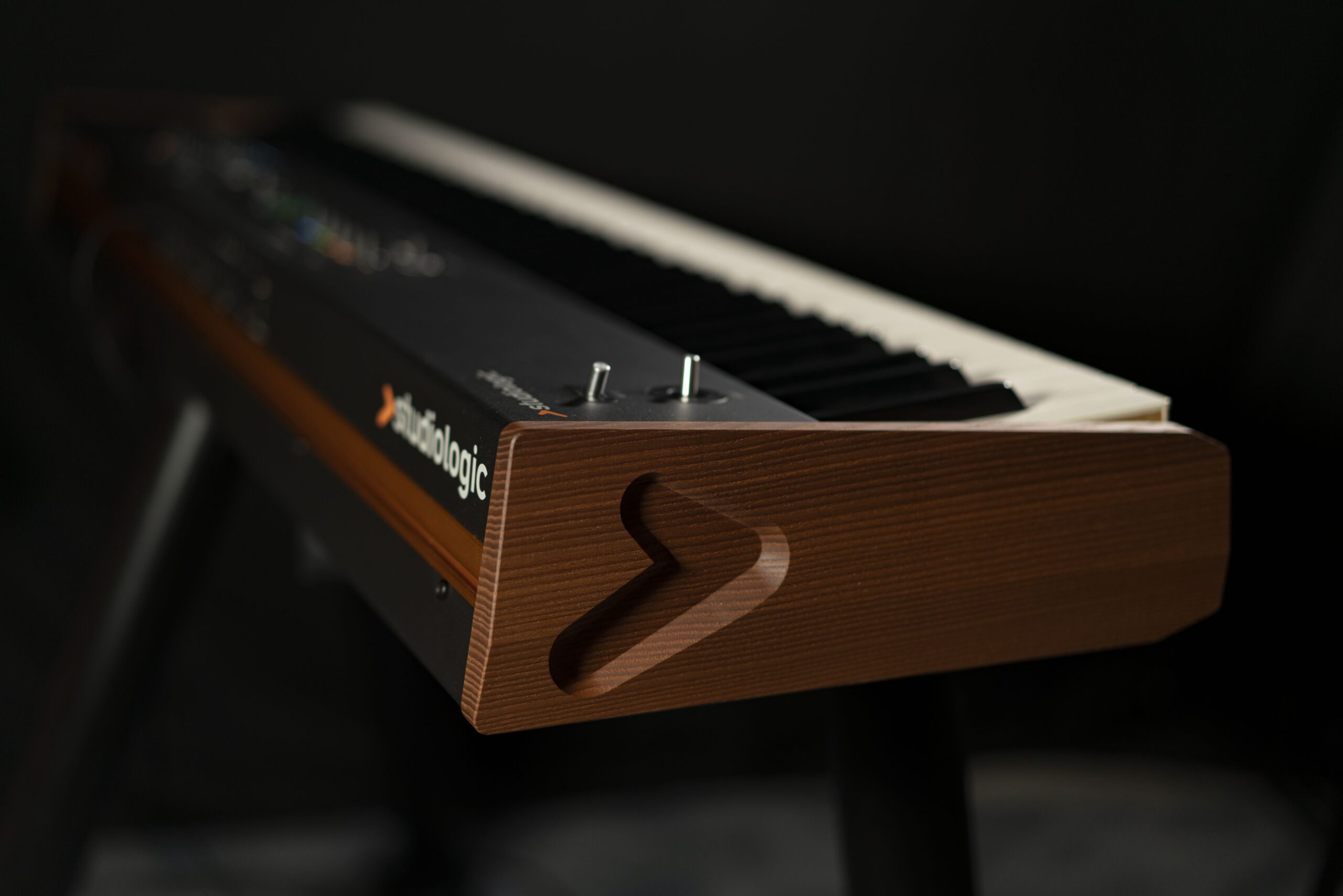 Numa X Piano GT